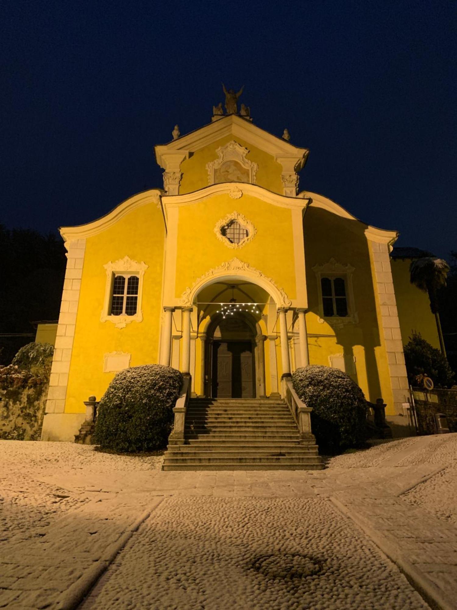 -Ortaflats- Appartamenti Imbarcadero & Palazzotto Орта-Сан-Джулио Экстерьер фото